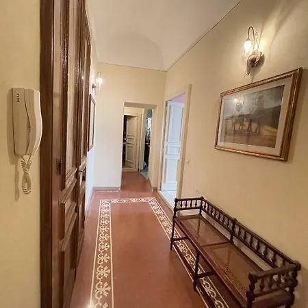 Pensión Rooms For Rent Tropea *